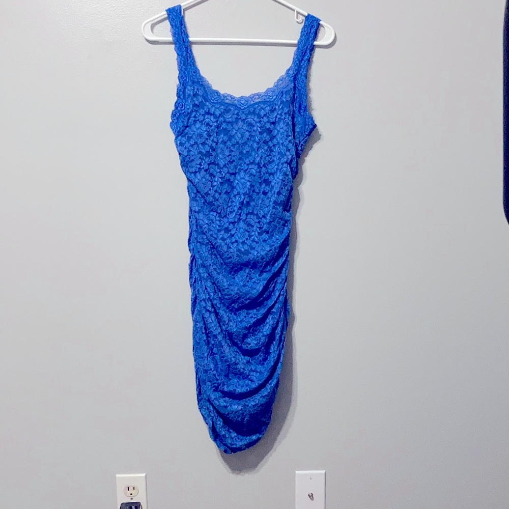 Fitted blue lace dress